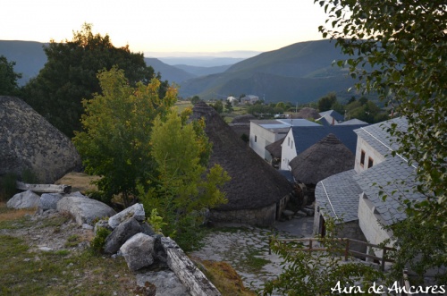 Vista aldea de Pironedo desde la parte superior